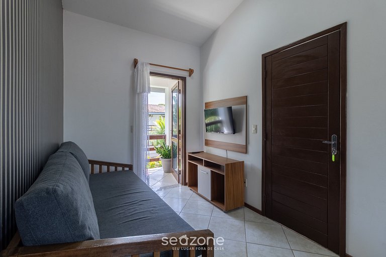 Apto en Cond. c/ Piscina 500 m de la Playa ENL0002