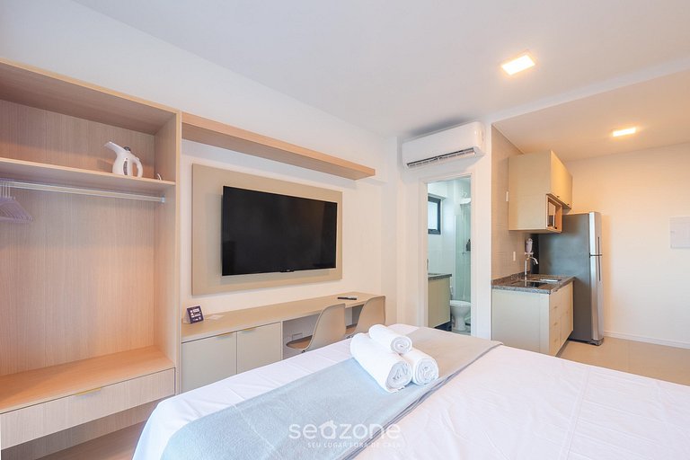 Studio en Cond. con Piscina y Vista al mar SBZ0207