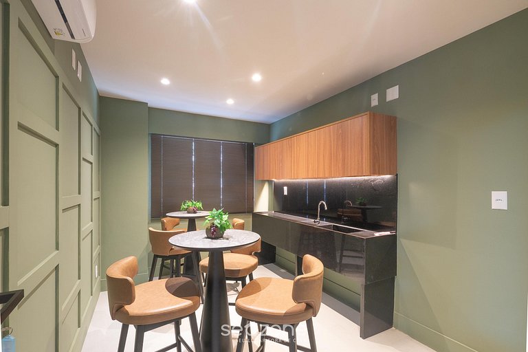 Studio en Cond. con Piscina y Vista al mar SBZ0207