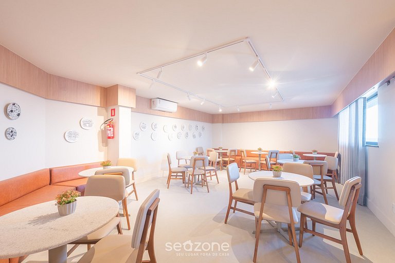 Studio en Cond. con Piscina y Vista al mar SBZ0207