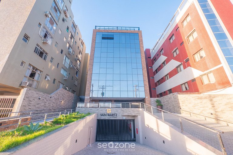 Studio em Cond. c/ Piscina e Vista mar SBZ0207