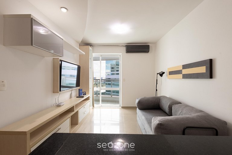 Apto en cond. c/ piscina en Asa Norte BHY1704