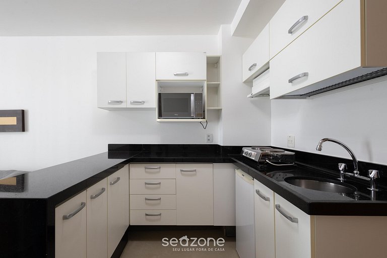 Apto en cond. c/ piscina en Asa Norte BHY1704