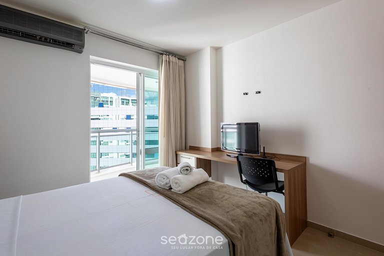 Apto en cond. c/ piscina en Asa Norte BHY1704