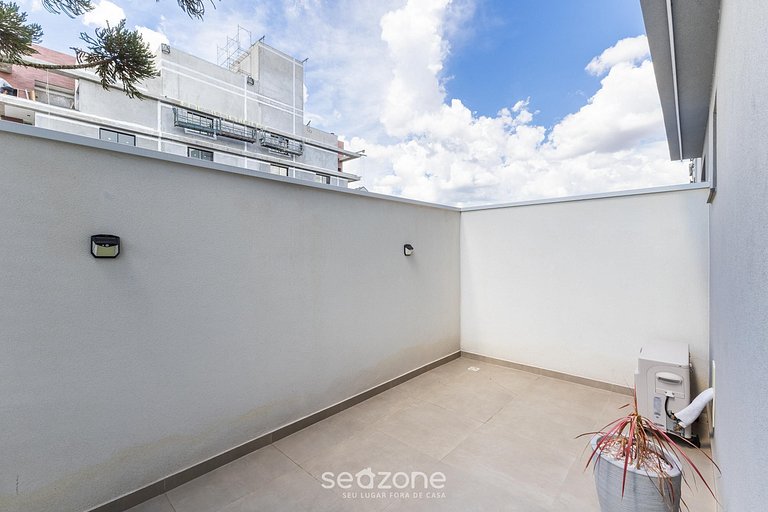 Apto de 1QT c/ churrasqueira em Curitiba PLA0201