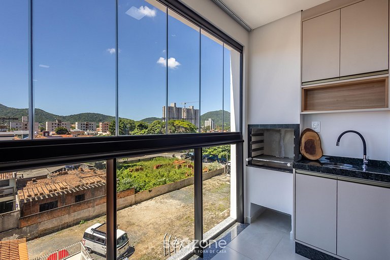 Apt 650m de Beto Carrero en Cond. c/ Pisc. LAV0401