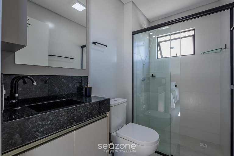 Apt 650m do Beto Carrero em cond. c Pisc. LAV0401