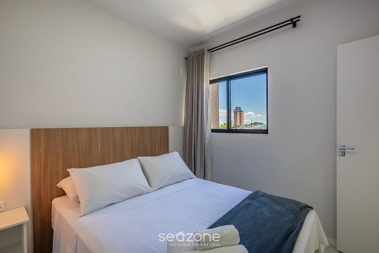 Apt 650m do Beto Carrero em cond. c Pisc. LAV0401