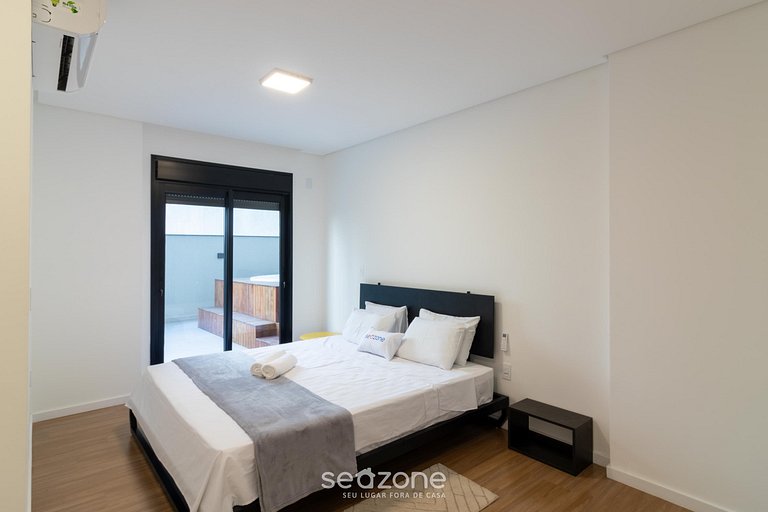 Apto c/ Jacuzzi a 220 m da Praia ARF0504