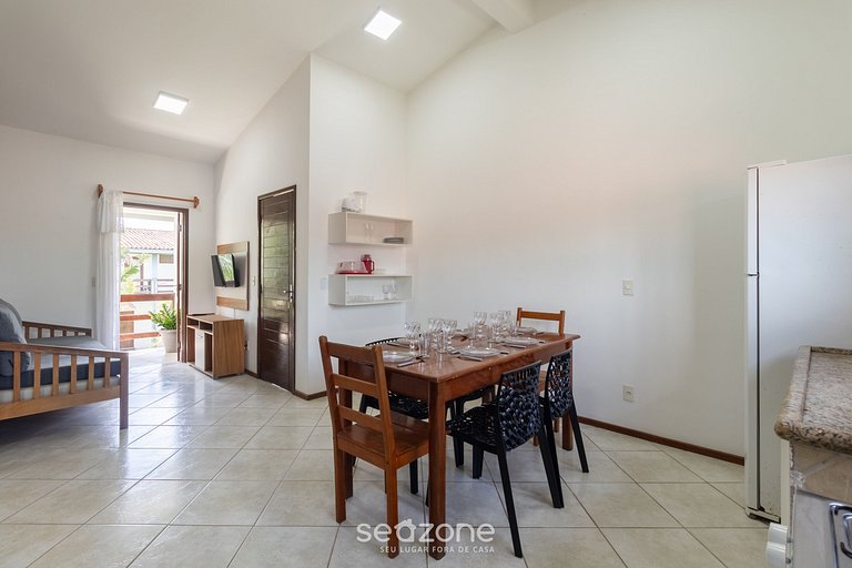 Apto em Cond. c/ Piscina a 500m da Praia ENL0002