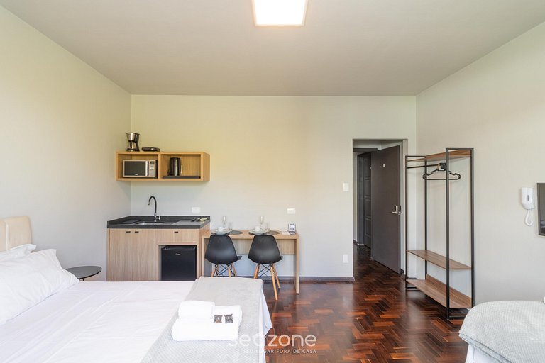 Studio em cond. c/ garagem em Blumenau OLA0004