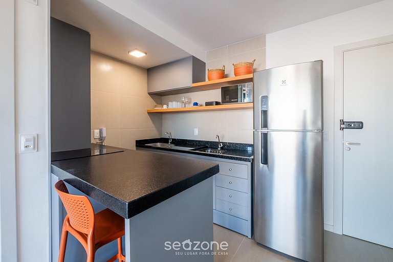 Apto en edif. c/ piscina, a 800 m del mar EDF0208