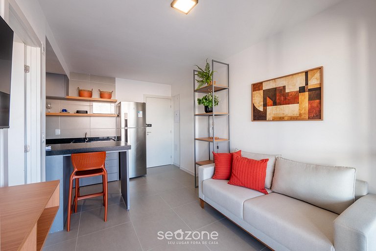 Apto em edif. c/ piscina a 800 m do mar EDF0208