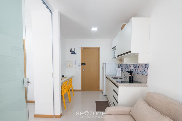 Apto em Cond. c/ Piscina na Federação HFO1006