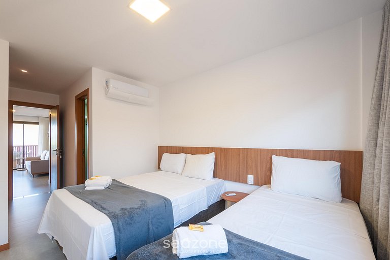 Apto em Cond. c/ Piscina a 140 m da Praia VII0107