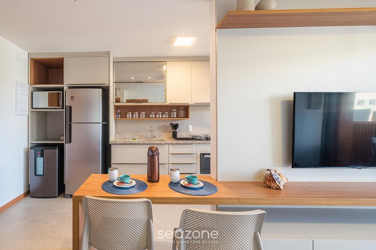 Apto em Cond. c/ Piscina a 140 m da Praia VII0107