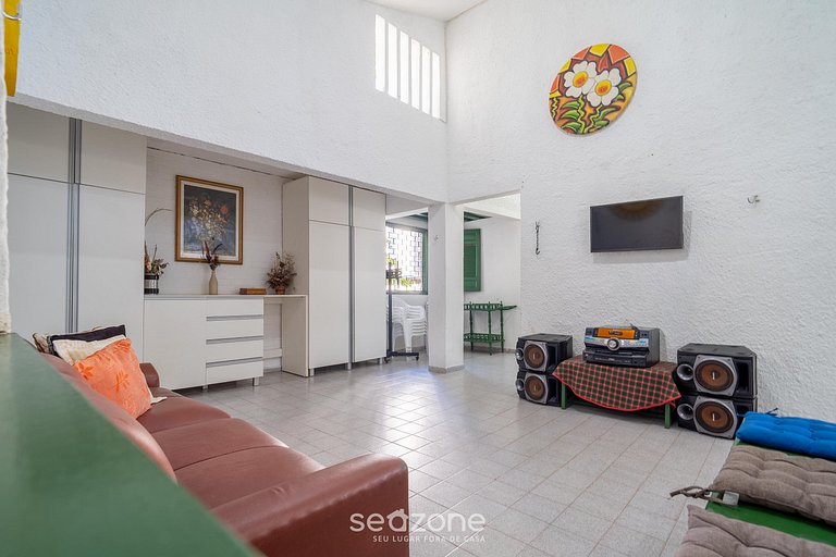 Casa c/ 5QTs e Piscina a 200 m da praia FPL0228