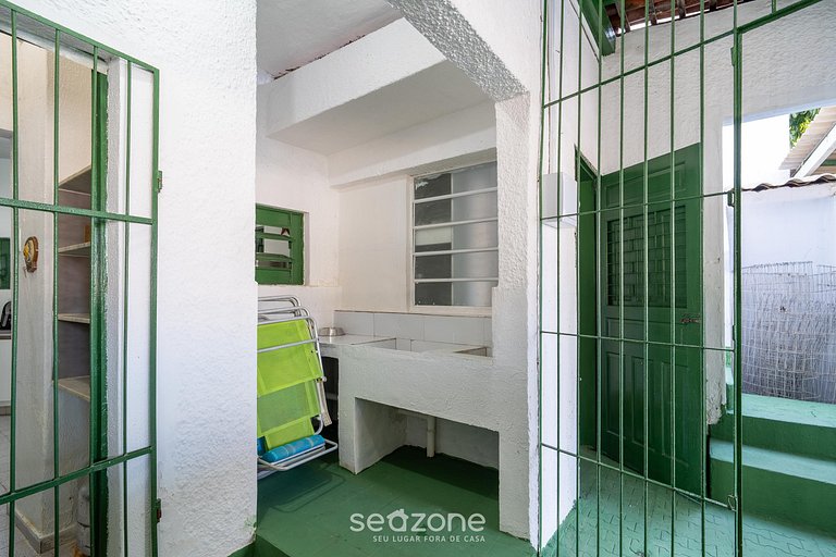 Casa c/ 5QTs e Piscina a 200 m da praia FPL0228