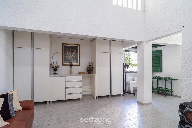 Casa c/ 5QTs e Piscina a 200 m da praia FPL0228