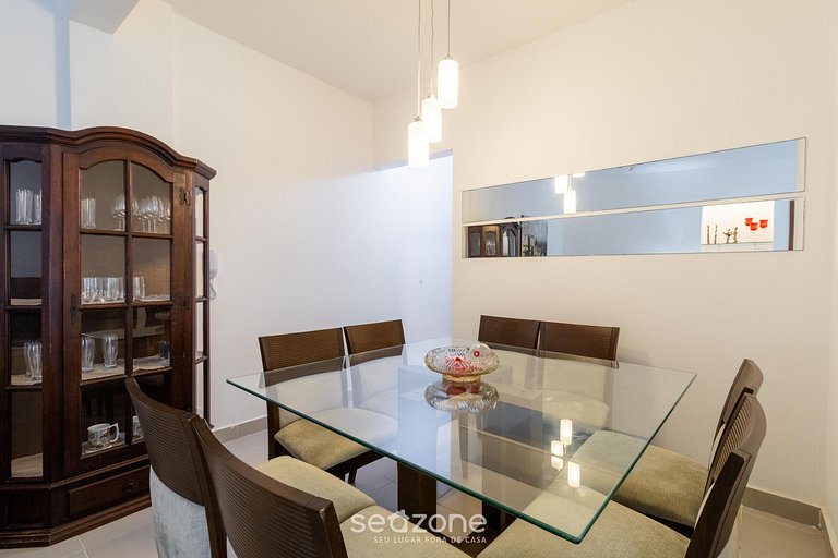 Apt 3 Dormitorios en Edificio Frente Mar ADLB0203