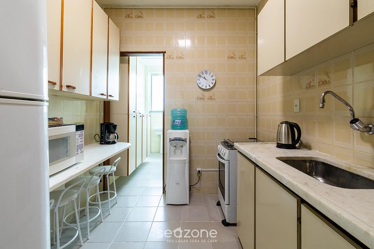 Apt 3 Dormitorios en Edificio Frente Mar ADLB0203