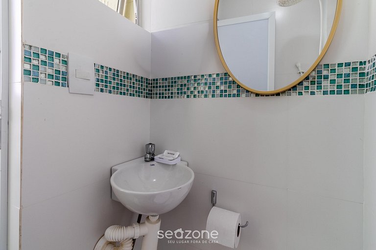 Apto 3 Quartos em Prédio Frente Mar ADLB0203