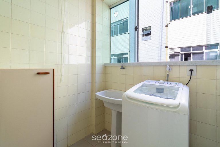 Apt 3 Dormitorios en Edificio Frente Mar ADLB0203