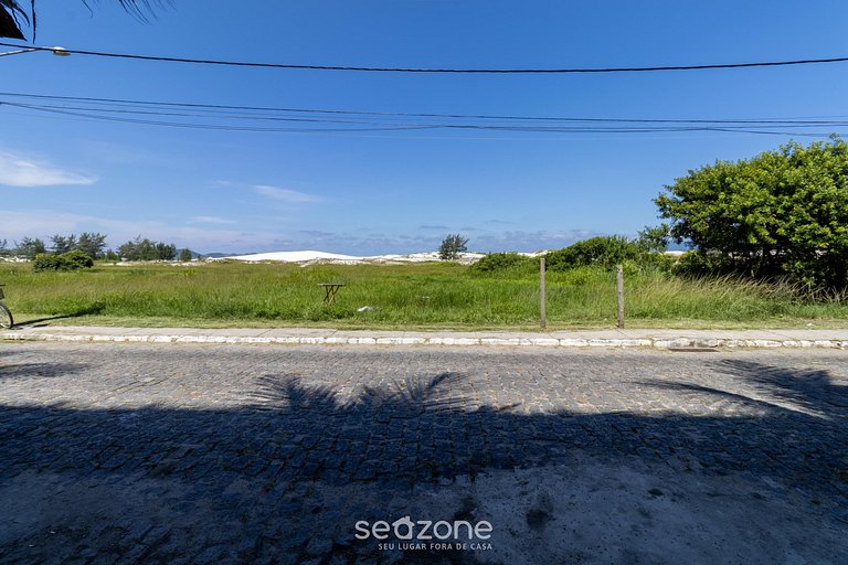 Apt 3 Dormitorios en Edificio Frente Mar ADLB0203