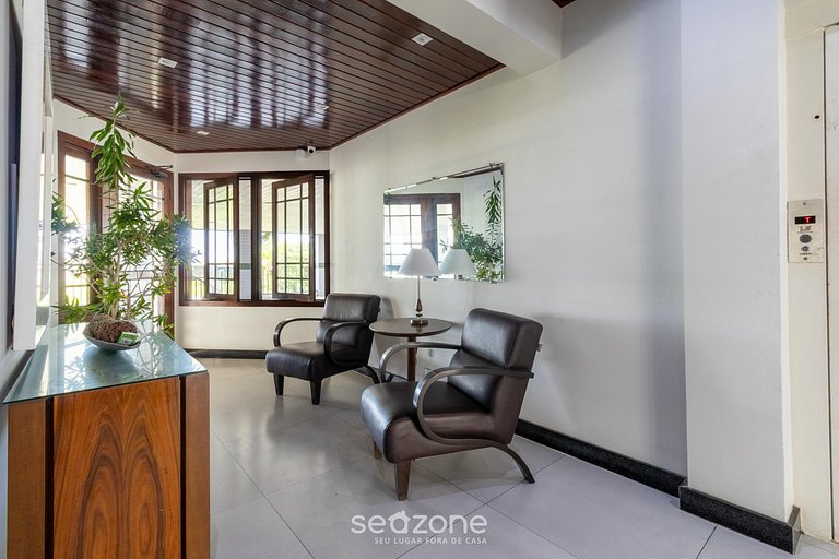 Apt 3 Dormitorios en Edificio Frente Mar ADLB0203