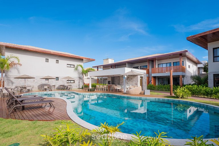 Apto en Cond. c/ Piscina 140 m de la Playa VII0107