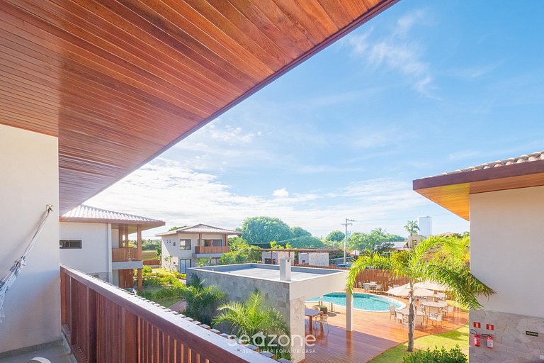 Apto em Cond. c/ Piscina a 140 m da Praia VII0107