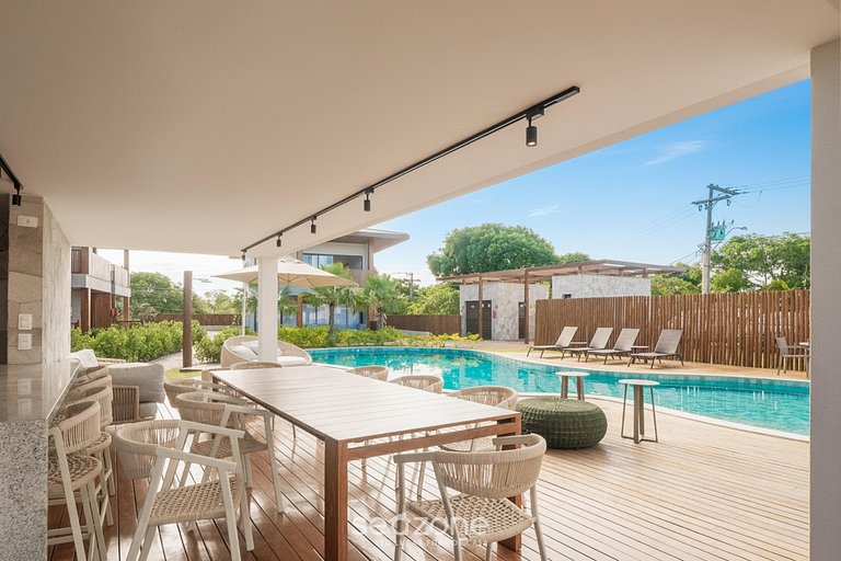 Apto em Cond. c/ Piscina a 140 m da Praia VII0107