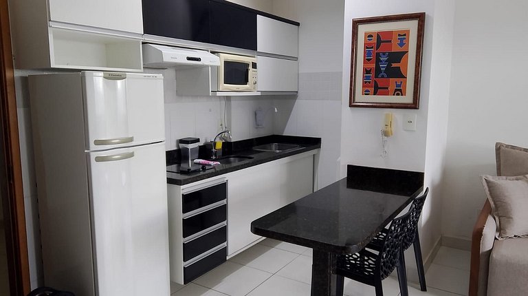 Studio em Cond. c/ Piscina no Setor Bueno BLI2903