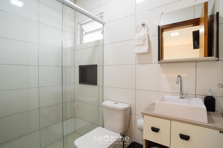 Moderno em Cond. c/ Garagem no Rio Tavares ALA0004