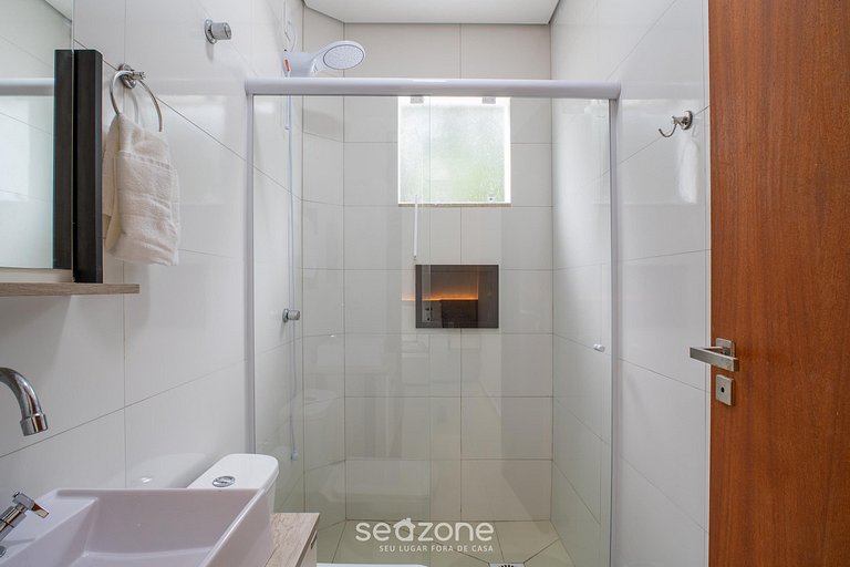 Estúdio equipado em Cond. no Rio Tavares ALA0003