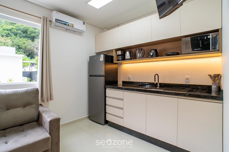 Estúdio em Cond. c/ Garagem no Rio Tavares ALA0002