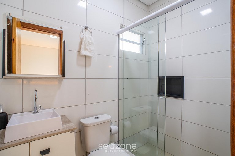 Estúdio em Cond. c/ Garagem no Rio Tavares ALA0002