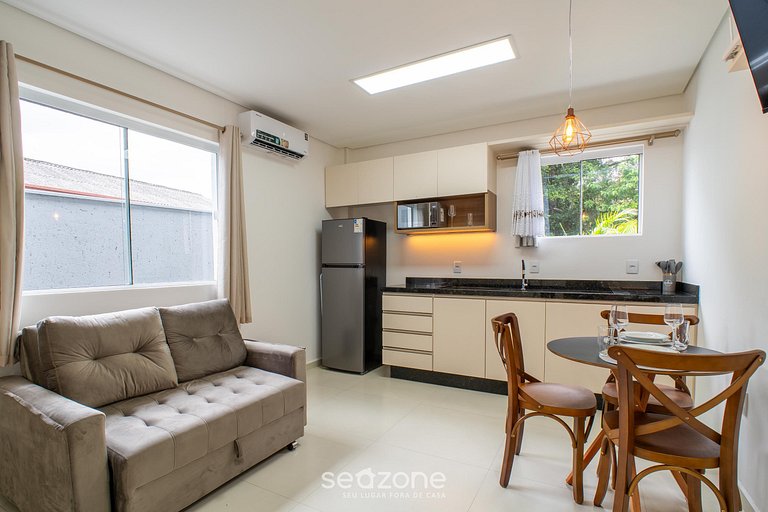 Estúdio equipado em Cond. no Rio Tavares ALA0003