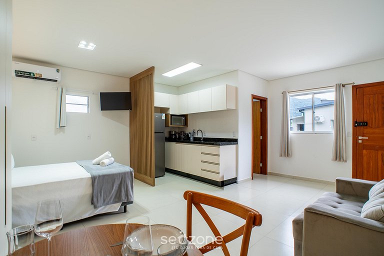 Studio em Cond. c/ Garagem no Rio Tavares ALA0008