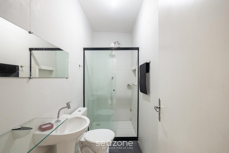 Apto 2 Quartos em Salvador LEB0101