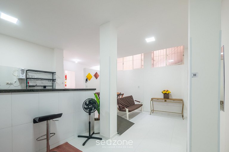 Apto 2 Quartos em Salvador LEB0101