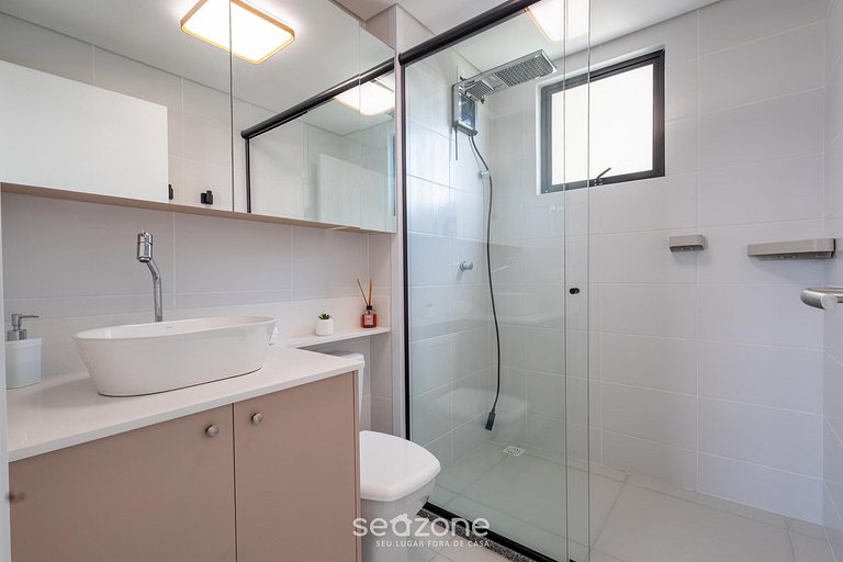 Apto c/ parrilla en condominio c/ piscina SKL0707