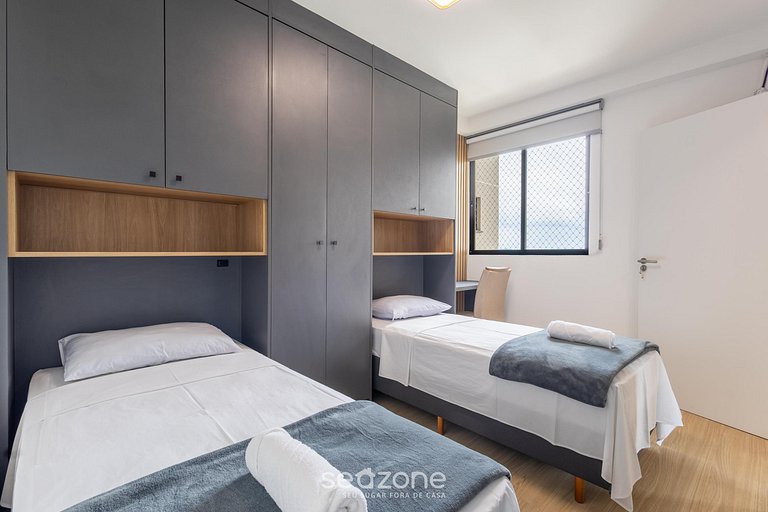 Apto c/ parrilla en condominio c/ piscina SKL0707