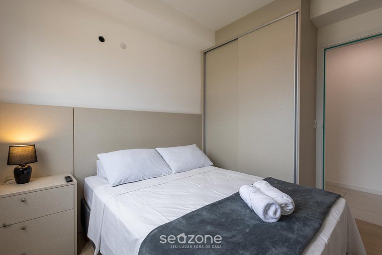 Apto c/ parrilla en condominio c/ piscina SKL0707