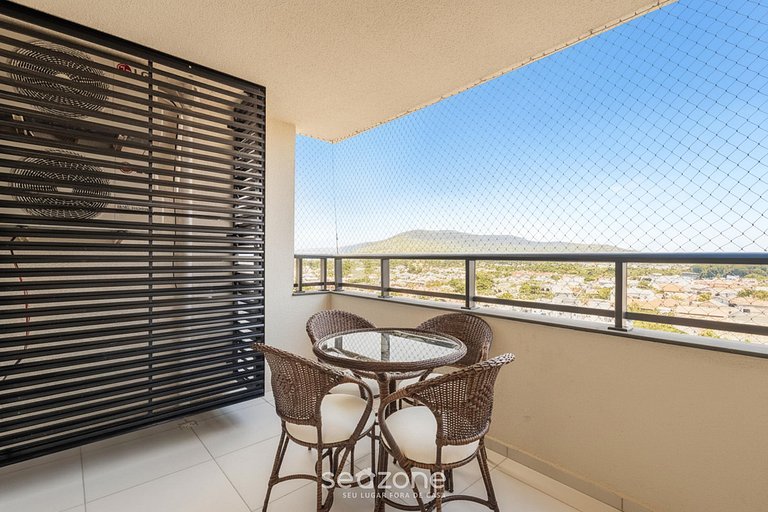 Apto c/ parrilla en condominio c/ piscina SKL0707