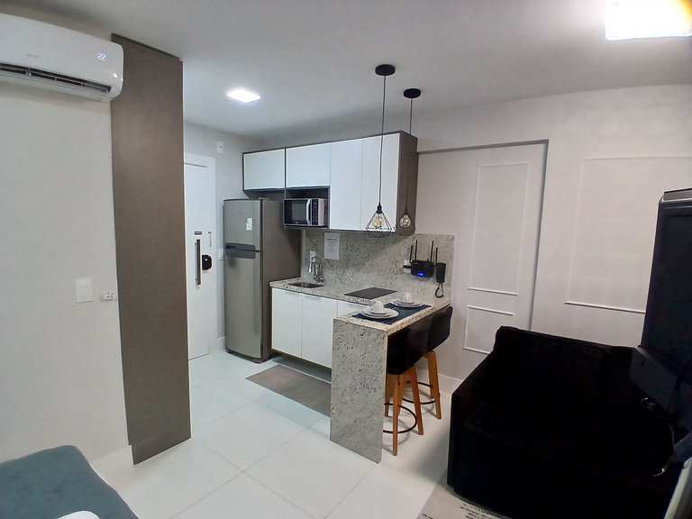 Estúdio Vista Parcial Mar a 300m Praia PSP0809