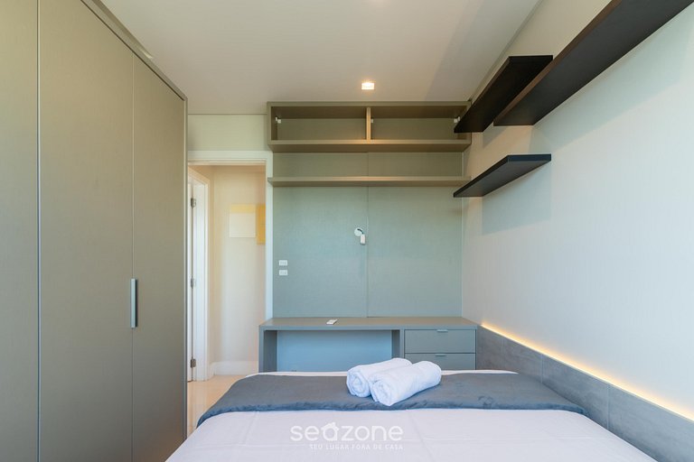 Apto vista mar em Cond. c/ piscina AHRB0801