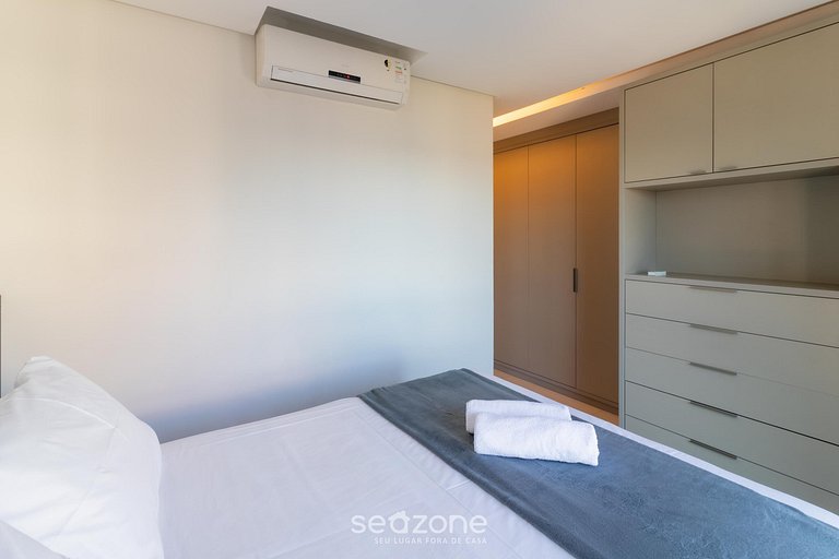 Apto vista mar em Cond. c/ piscina AHRB0801