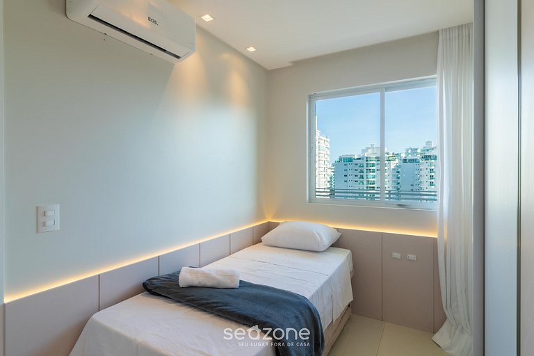 Apto vista mar em Cond. c/ piscina AHRB0801