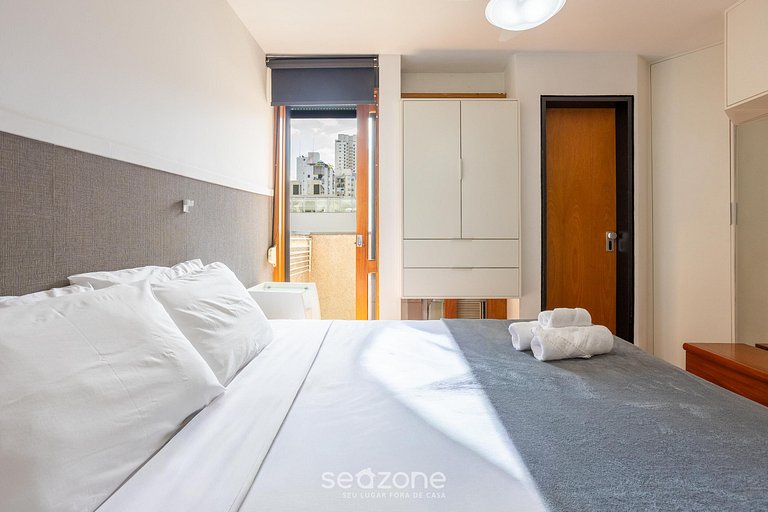 Apto en Cond. con piscina en Campo Belo BBE0033